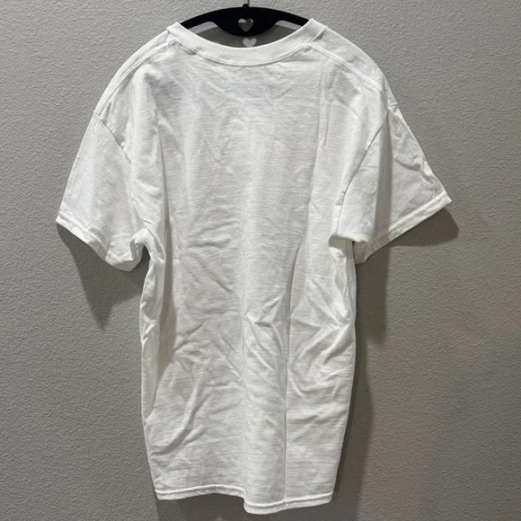 NWOT Ramones Graphic Band Tee - Medium - Surfing Punk Rock Design - Picture 3 of 4